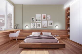 Nowoczesna sypialnia z drewnianym łóżkiem platformowym, poduszkami i brązową pościelą. Ściana galerii z oprawionymi obrazami nad łóżkiem, lampy wiszące po obu stronach, biurko i krzesło przy dużym oknie oraz wbudowane półki dopełniają pokój.